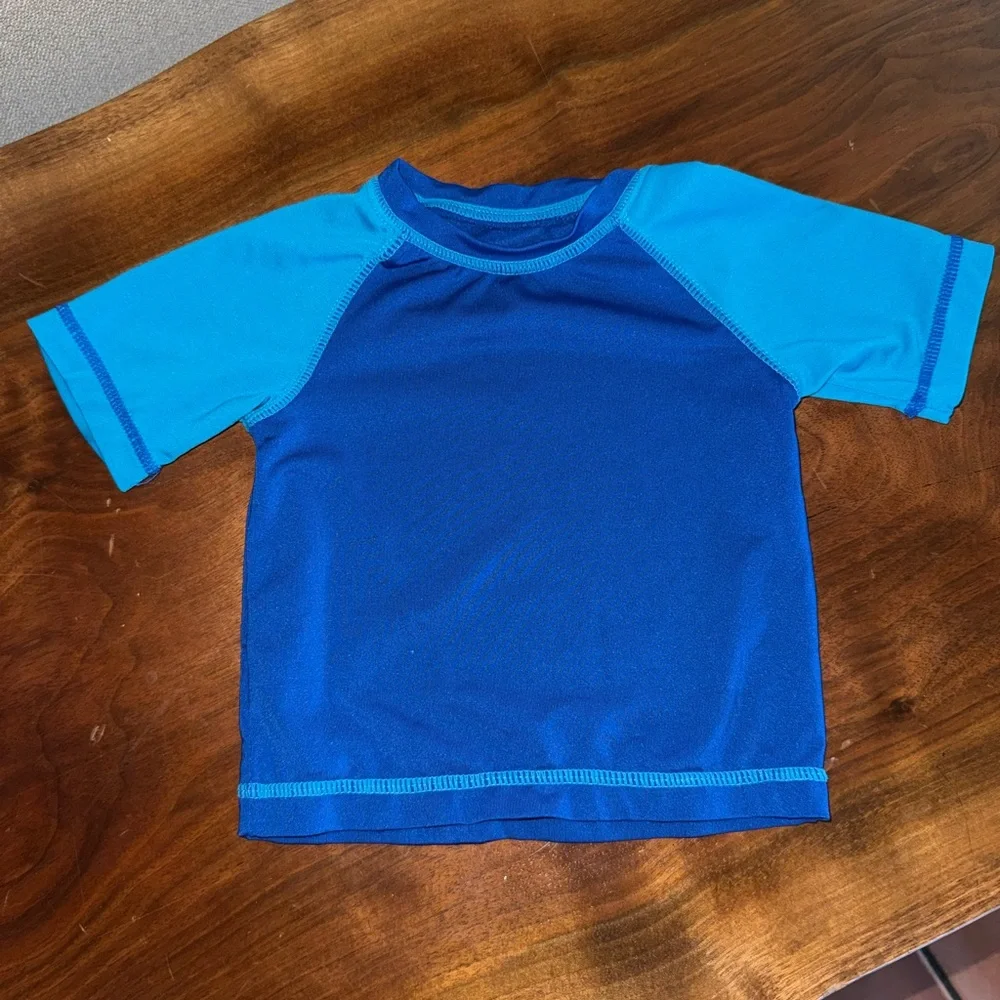 OP Kids Swim Rashguard‎ in Navy and Sky Blue